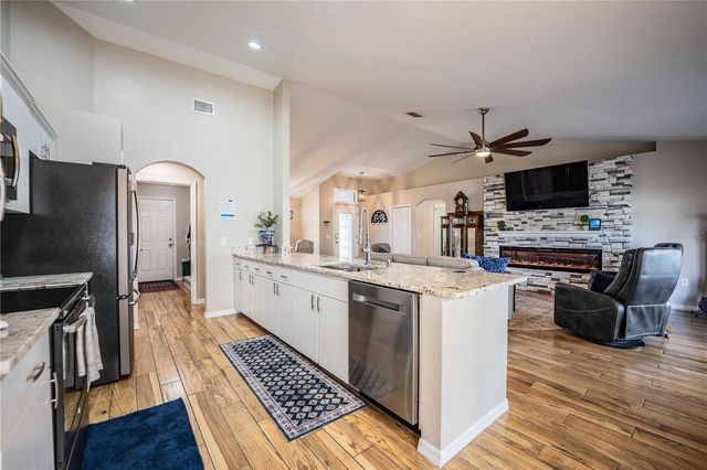 7144 REMINGTON OAKS LOOP, Lakeland, FL 33810