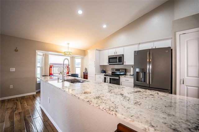 7144 REMINGTON OAKS LOOP, Lakeland, FL 33810