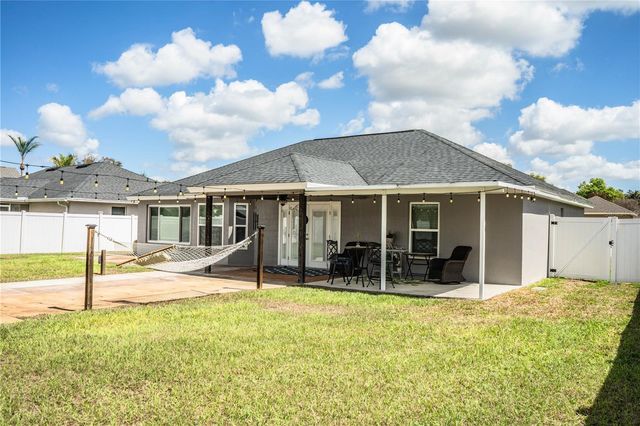 7144 REMINGTON OAKS LOOP, Lakeland, FL 33810