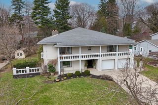 1217 El Camino Drive Nw, City Of Grand Rapids, MI 49504