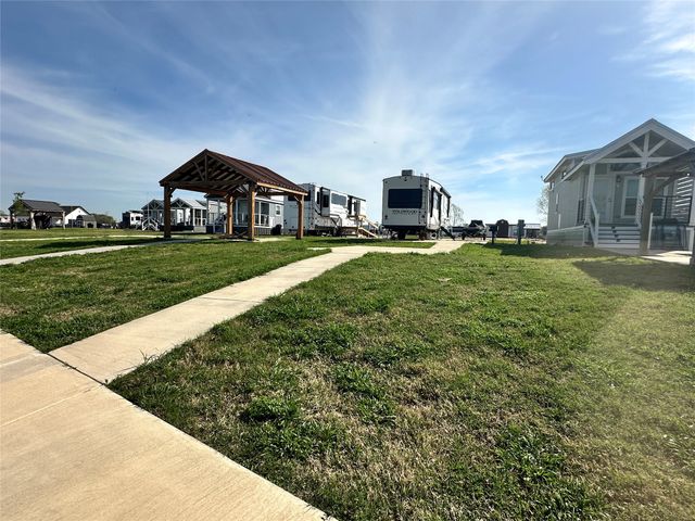 Lot 68 Peninsula Road, Kerens, TX 75144