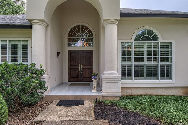 3903 HEIGHTS HILL DR, San Antonio, TX 78230