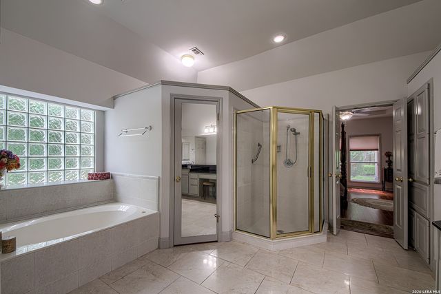 3903 HEIGHTS HILL DR, San Antonio, TX 78230