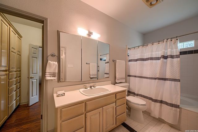 3903 HEIGHTS HILL DR, San Antonio, TX 78230
