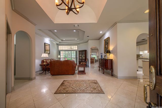 3903 HEIGHTS HILL DR, San Antonio, TX 78230