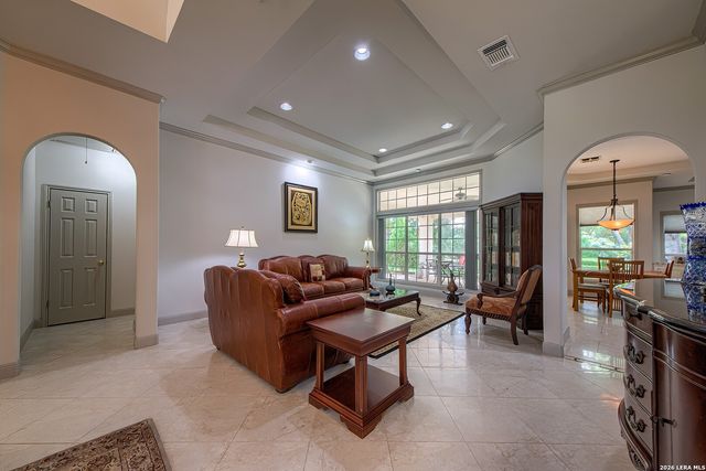 3903 HEIGHTS HILL DR, San Antonio, TX 78230