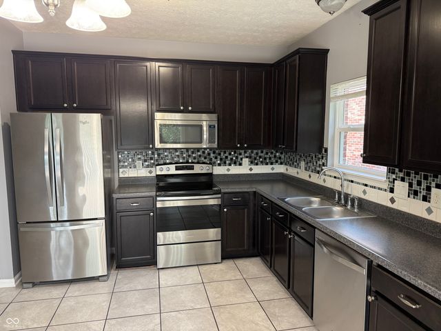 9539 Woodsong Way, Indianapolis, IN 46229