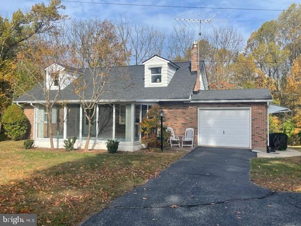 91 DOGWOOD LN, Reading, PA 19607