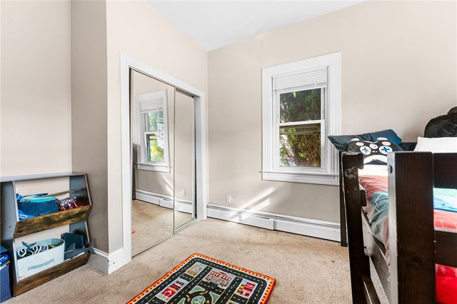 2 Chilton Street, Bristol, RI 02809