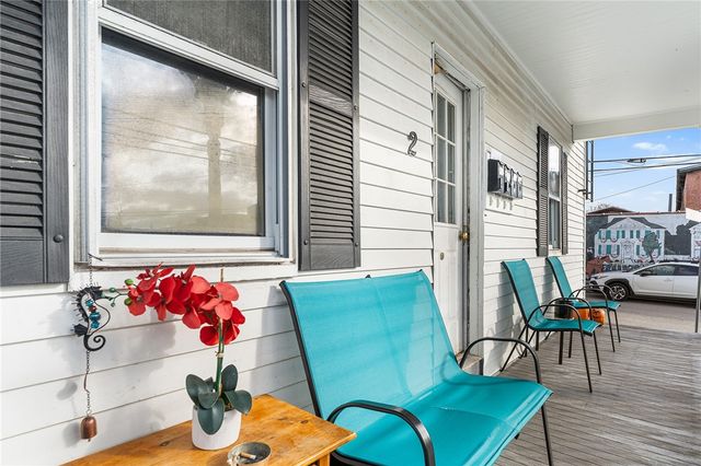 2 Chilton Street, Bristol, RI 02809