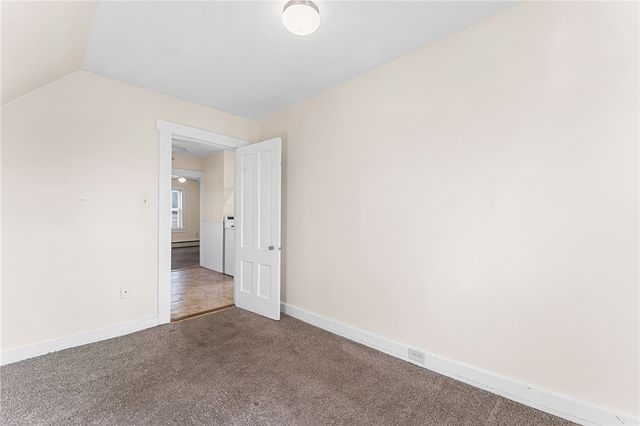 2 Chilton Street, Bristol, RI 02809