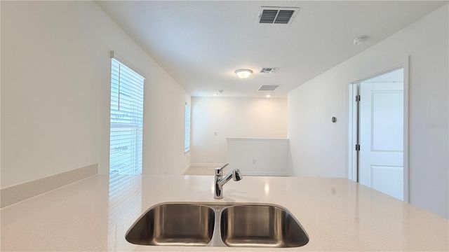 5694 ENCHANTED MEADOW ALLEY B, Clermont, FL 34714