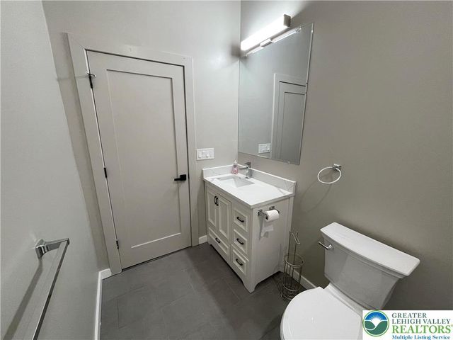 711 Chew Street 3, Allentown City, PA 18102