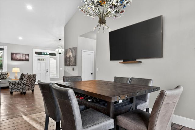 8081 SW Paious Drive, Culver, OR 97734