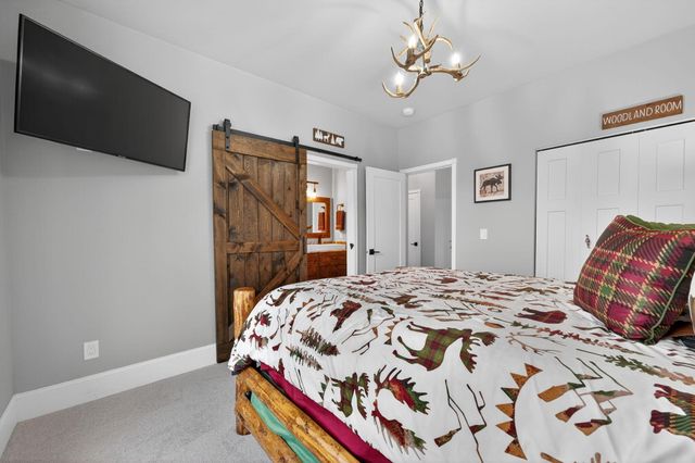 8081 SW Paious Drive, Culver, OR 97734