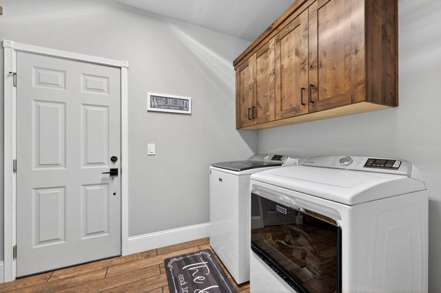 8081 SW Paious Drive, Culver, OR 97734