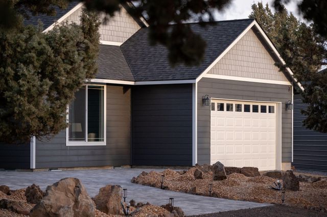 8081 SW Paious Drive, Culver, OR 97734