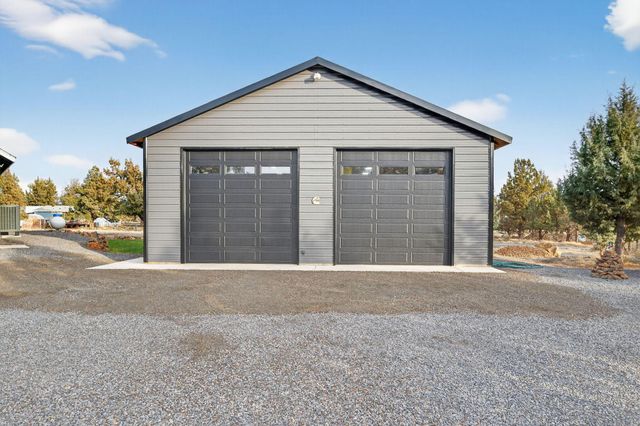 8081 SW Paious Drive, Culver, OR 97734