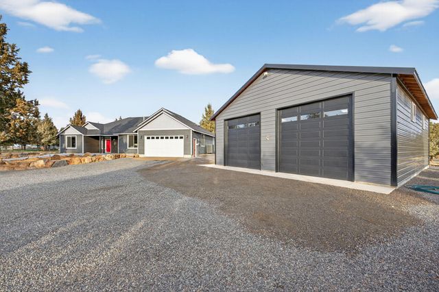 8081 SW Paious Drive, Culver, OR 97734