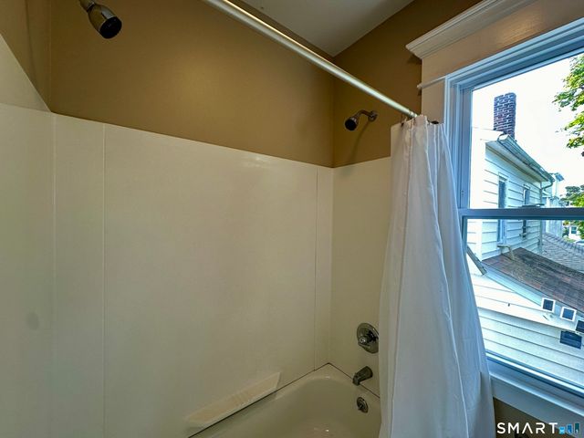 9 Park Street 2nd Floor, West Haven, CT 06516