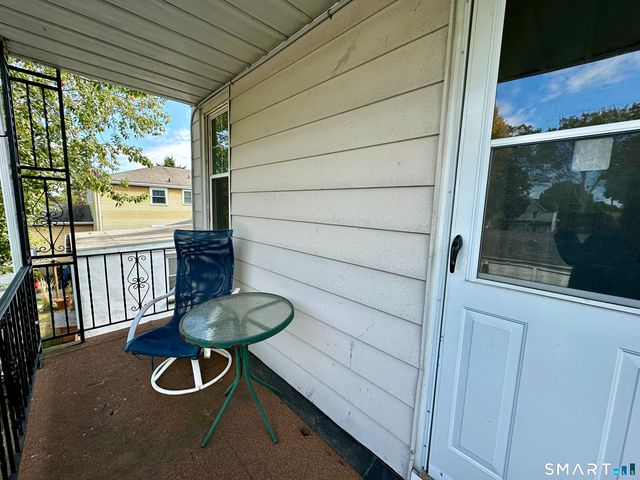 9 Park Street 2nd Floor, West Haven, CT 06516