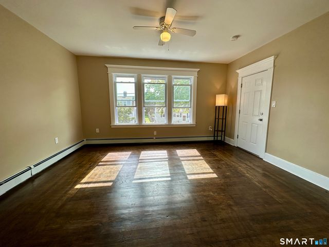 9 Park Street 2nd Floor, West Haven, CT 06516