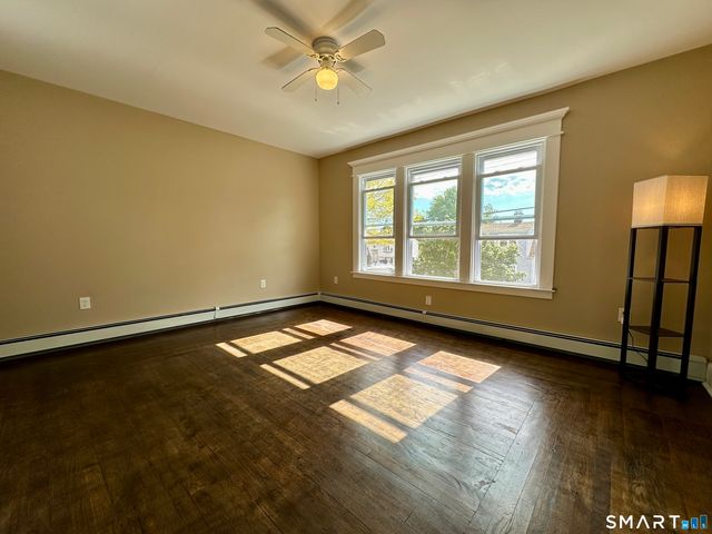 9 Park Street 2nd Floor, West Haven, CT 06516