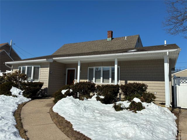 65 Morning Glory Road, Levittown, NY 11756