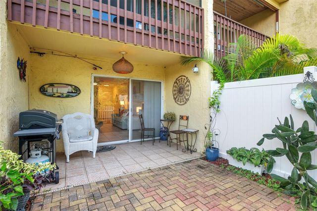 3413 CLARK RD 114, Sarasota, FL 34231