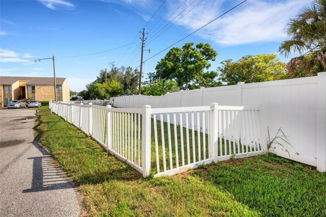 3413 CLARK RD 114, Sarasota, FL 34231