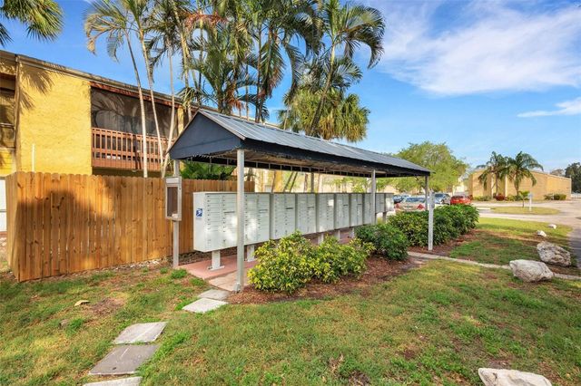 3413 CLARK RD 114, Sarasota, FL 34231