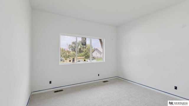 808 Grandview Drive, Louisville, NE 68037