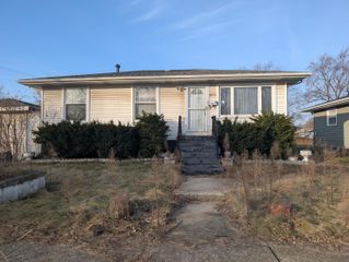 1024 Ralston, Gary, IN 46406