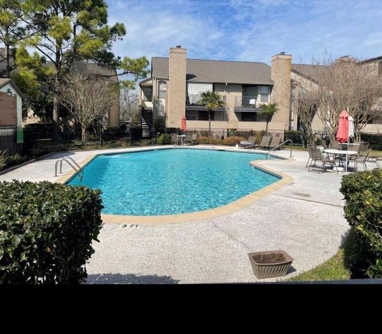 2021 Spenwick 510, Houston, TX 77055