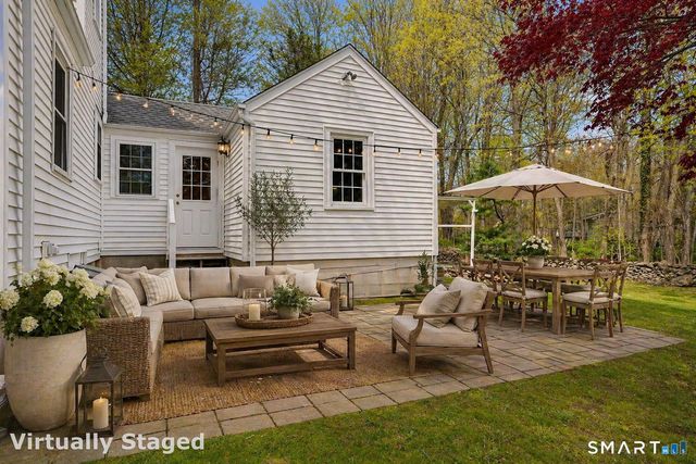 32 Crescent Drive, Easton, CT 06612