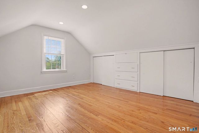 32 Crescent Drive, Easton, CT 06612