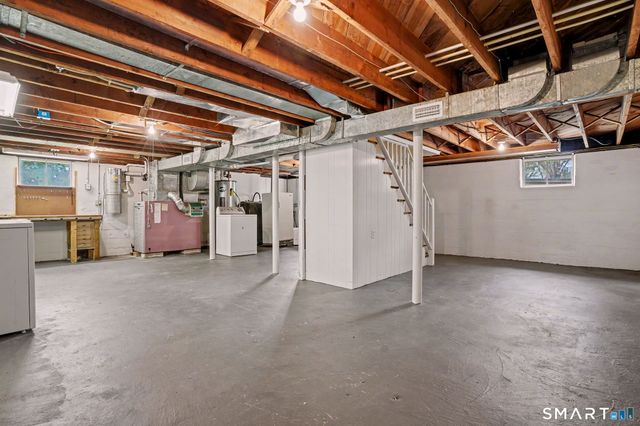 32 Crescent Drive, Easton, CT 06612