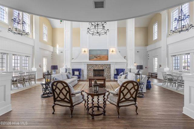 324 Spicer Lake Drive, Holly Ridge, NC 28445