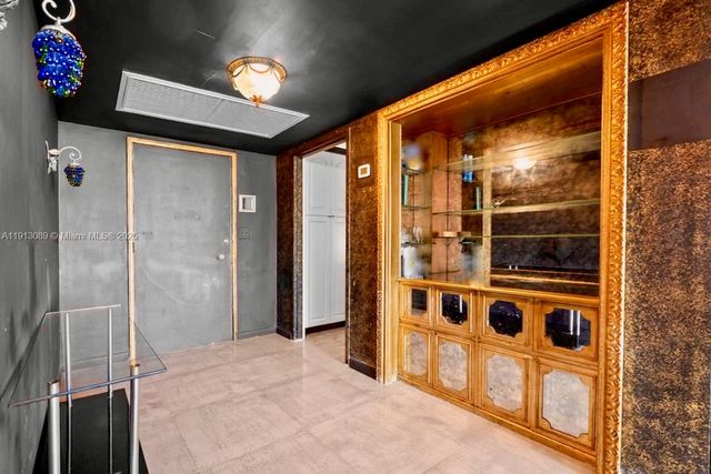 900 Bay Dr 624-622-620, Miami Beach, FL 33141