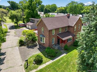 1684 Baldwin Avenue, Pontiac, MI 48340