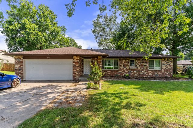 6946 W Lone Oak Street, Springfield, MO 65803