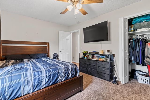 6946 W Lone Oak Street, Springfield, MO 65803