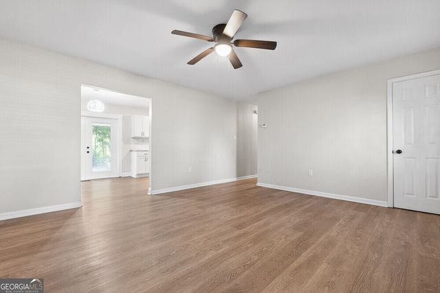114 Karen Drive, Warner Robins, GA 31088