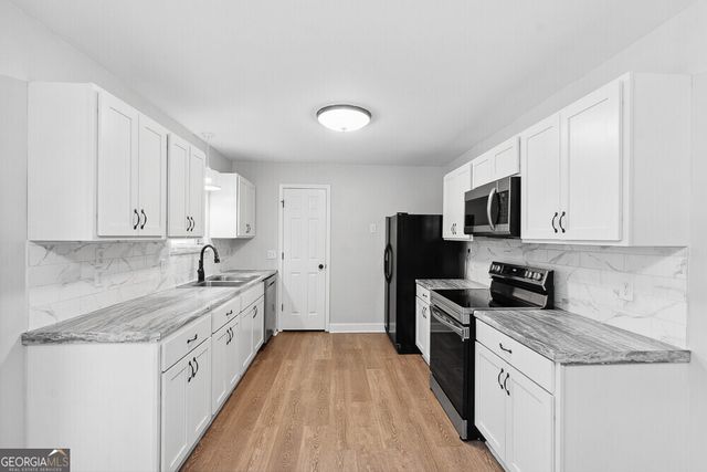 114 Karen Drive, Warner Robins, GA 31088