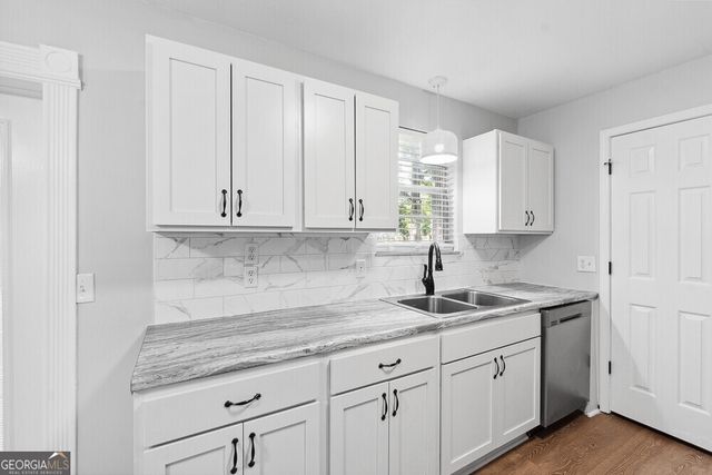 114 Karen Drive, Warner Robins, GA 31088