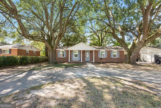 114 Karen Drive, Warner Robins, GA 31088