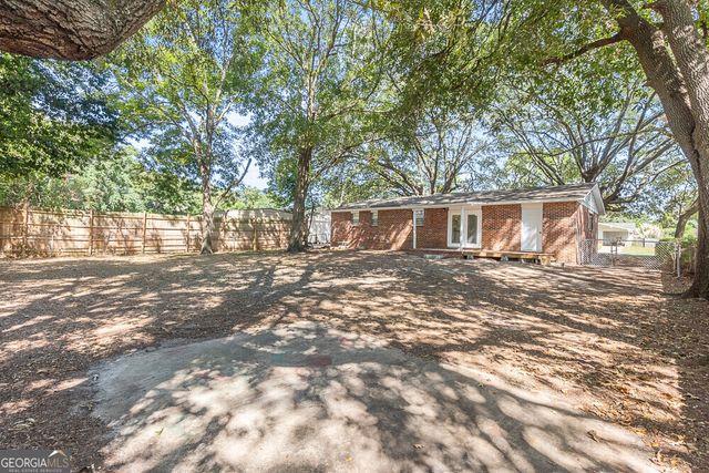 114 Karen Drive, Warner Robins, GA 31088