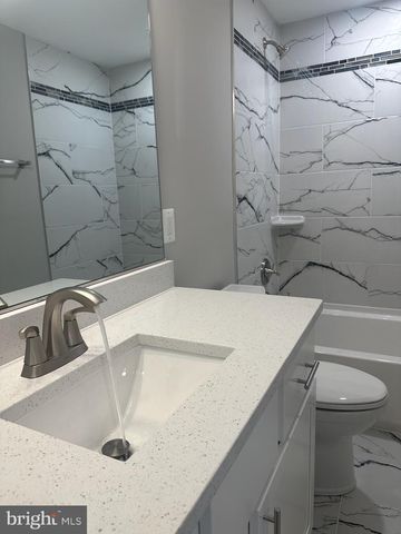 8012 RUGBY, Manassas Park, VA 20111