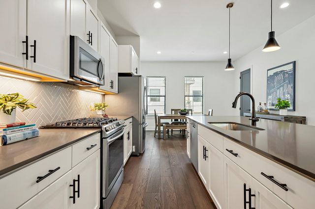 3700 Clawson RD 501, Austin, TX 78704