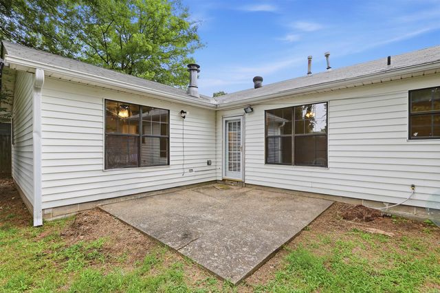 14 Newcomb Court, Little Rock, AR 72210